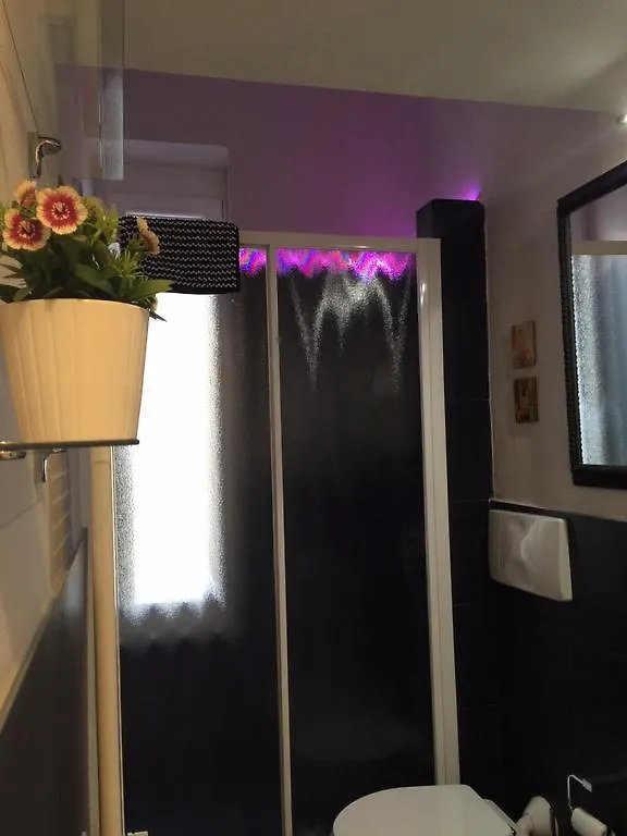 Apartamento Kibilu - Via Confalonieri - Stazione Garibaldi - Zona Isola Milão